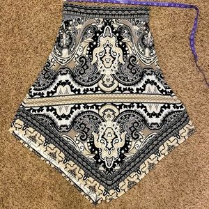 Beautiful bandana print/handkerchief hem skirt